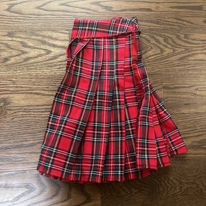 Brandy Melville y2k aesthetic preppy schoolgirl